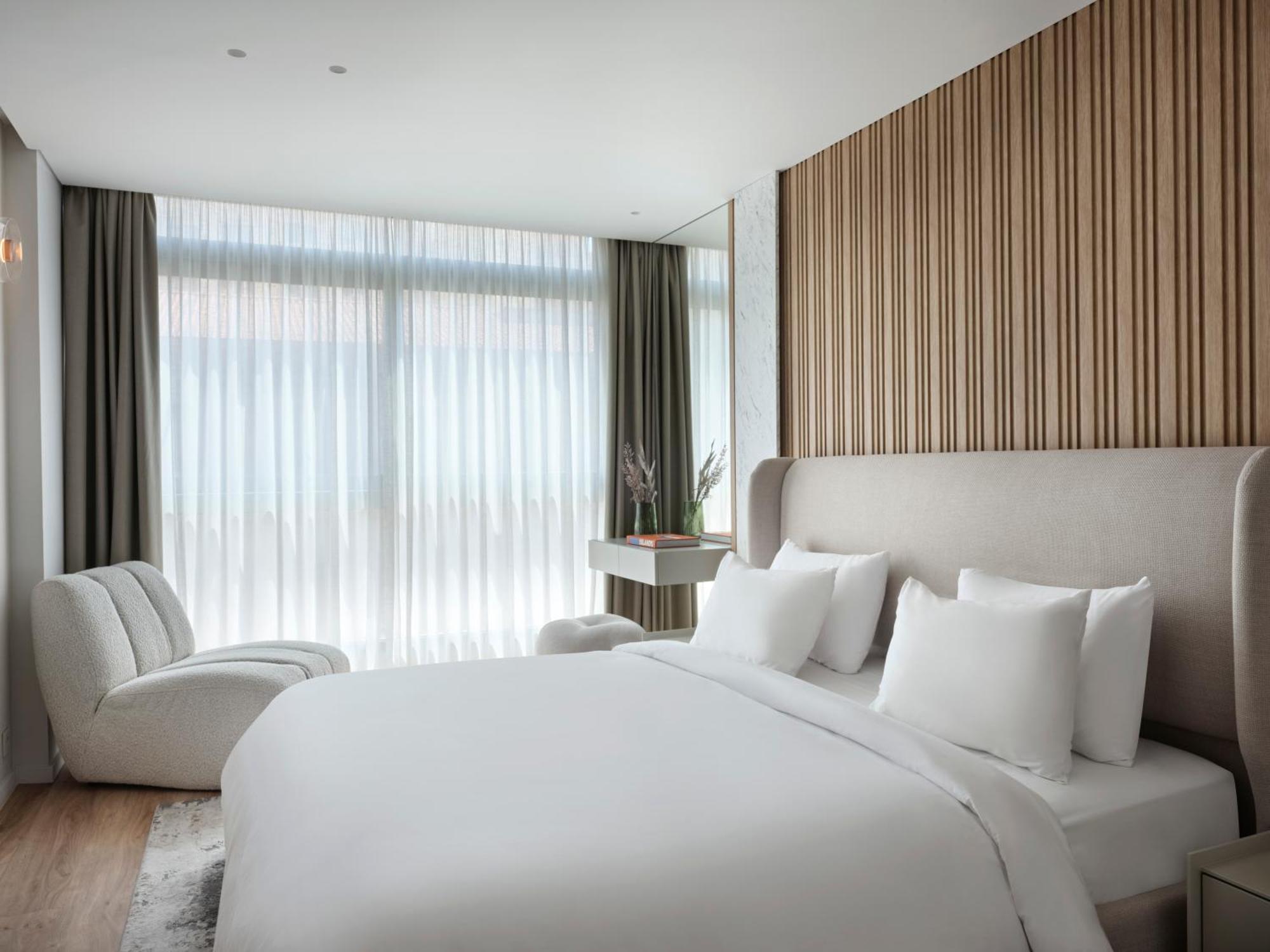 Nur Aparthotel Атина Екстериор снимка