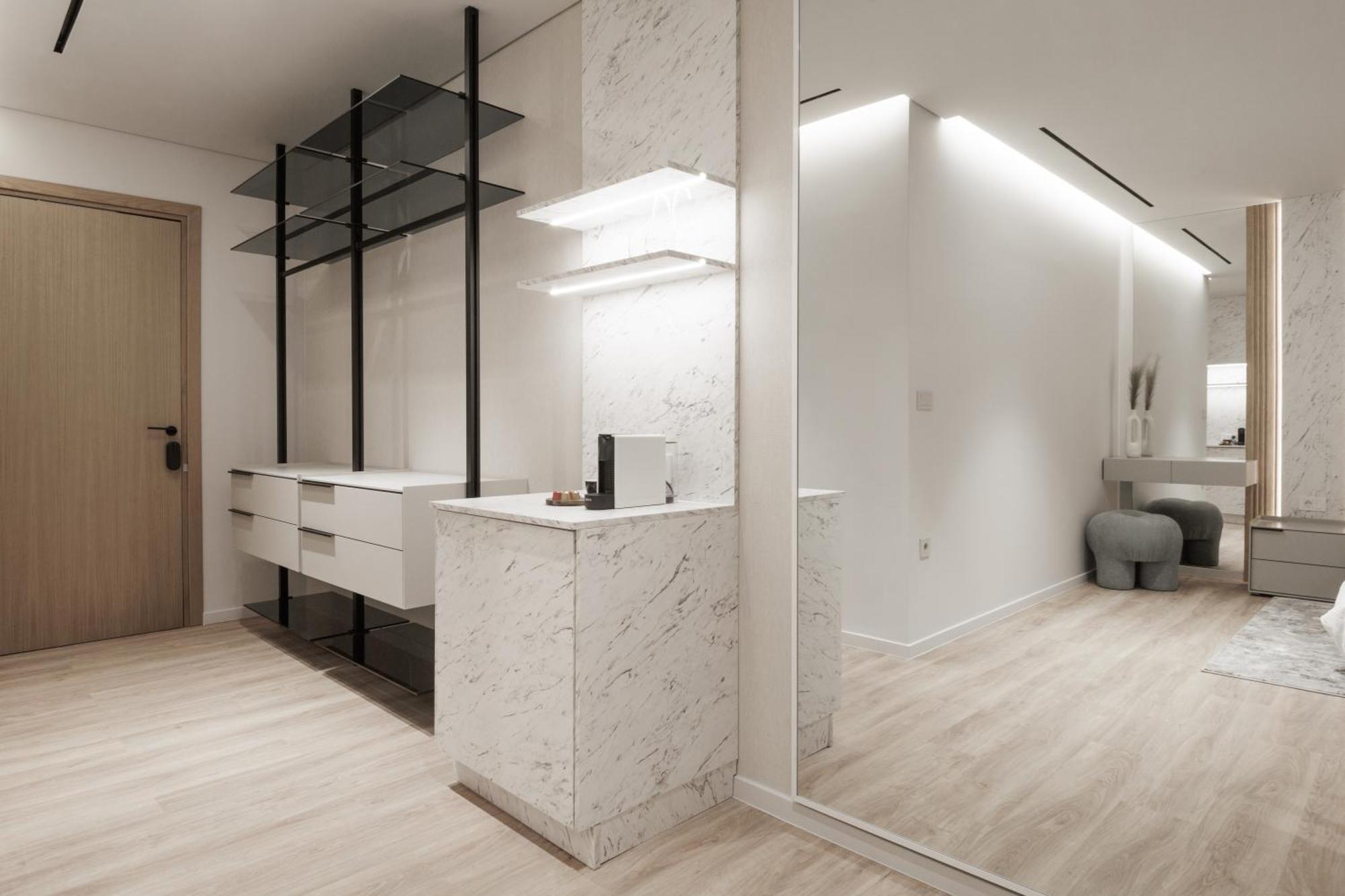 Nur Aparthotel Атина Екстериор снимка